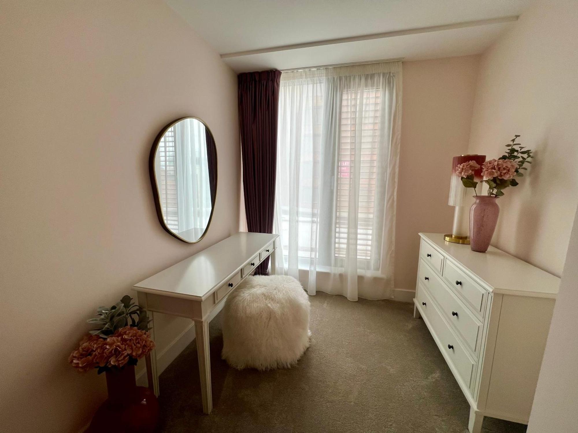The Pink Palace At Ryedale House York Bagian luar foto